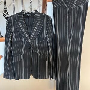 Bebe Black Pinstripe women pant Suit Set pant size 4 blazer size 8